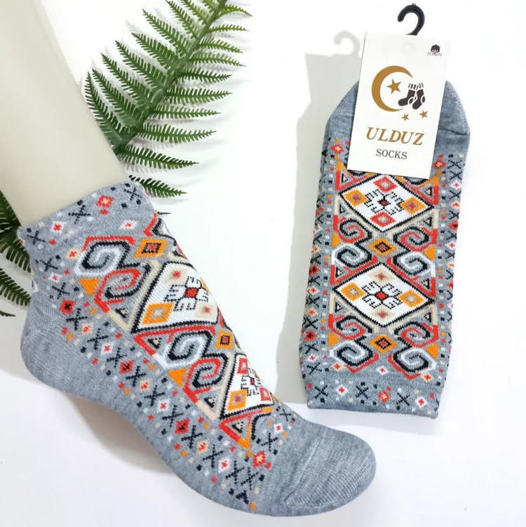 جوراب مچی طرح سنتی