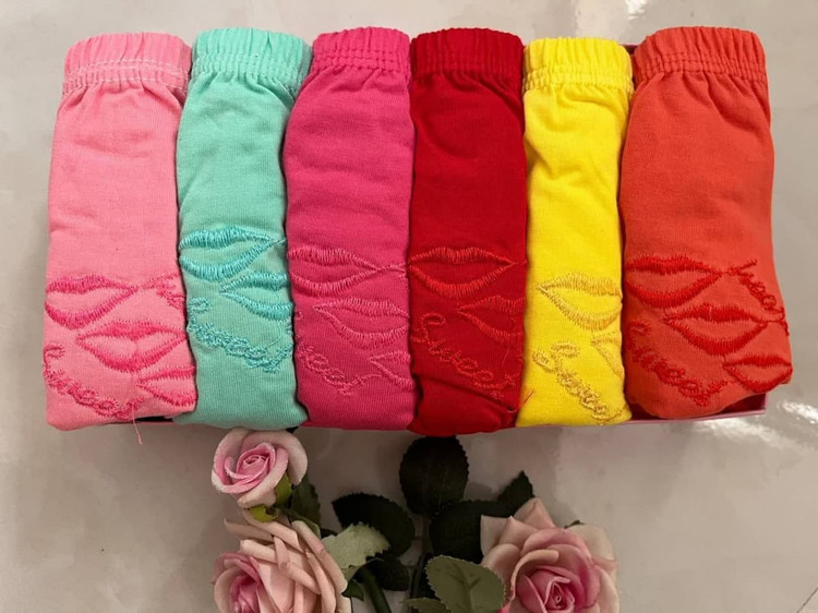شورت زنانه و دخترانه سوپر نخ پنبه ارغوان طرح گلدوزی رنگ های اکتیو سایز XL, XXL, 3XL, 4XL