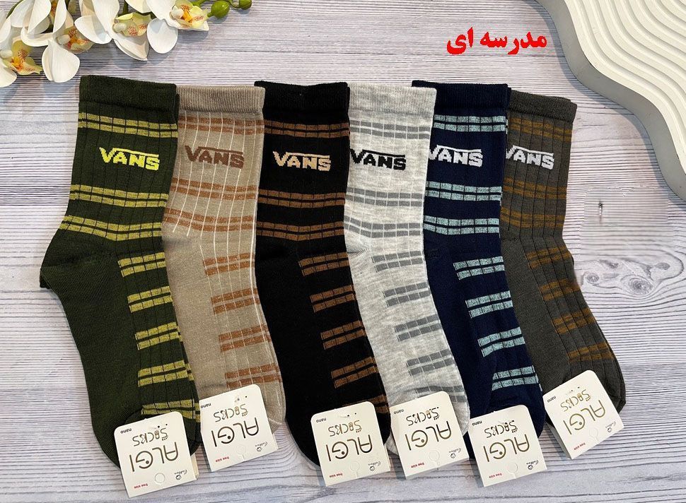 جوراب ساقدار پسرانه ونس مناسب 6 تا 11 سال